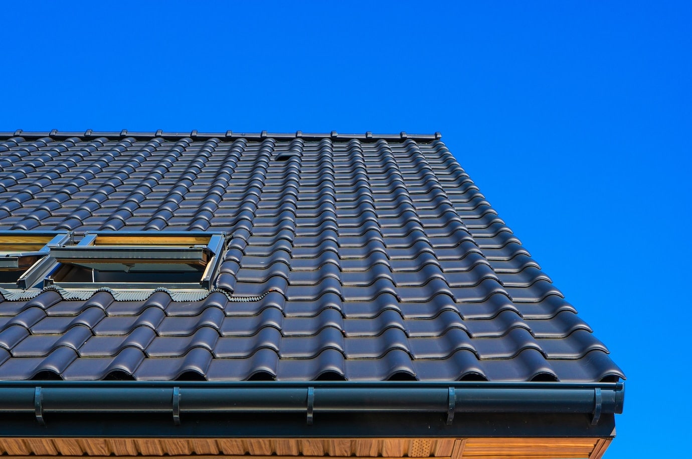 What to Look for When Checking for Storm Damage on Your Roof