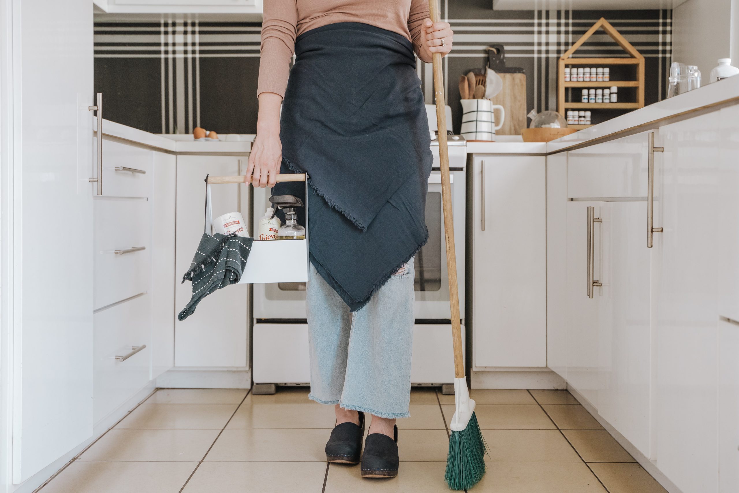 5 Reasons to Hire Professional Cleaning Services in Danbury, CT