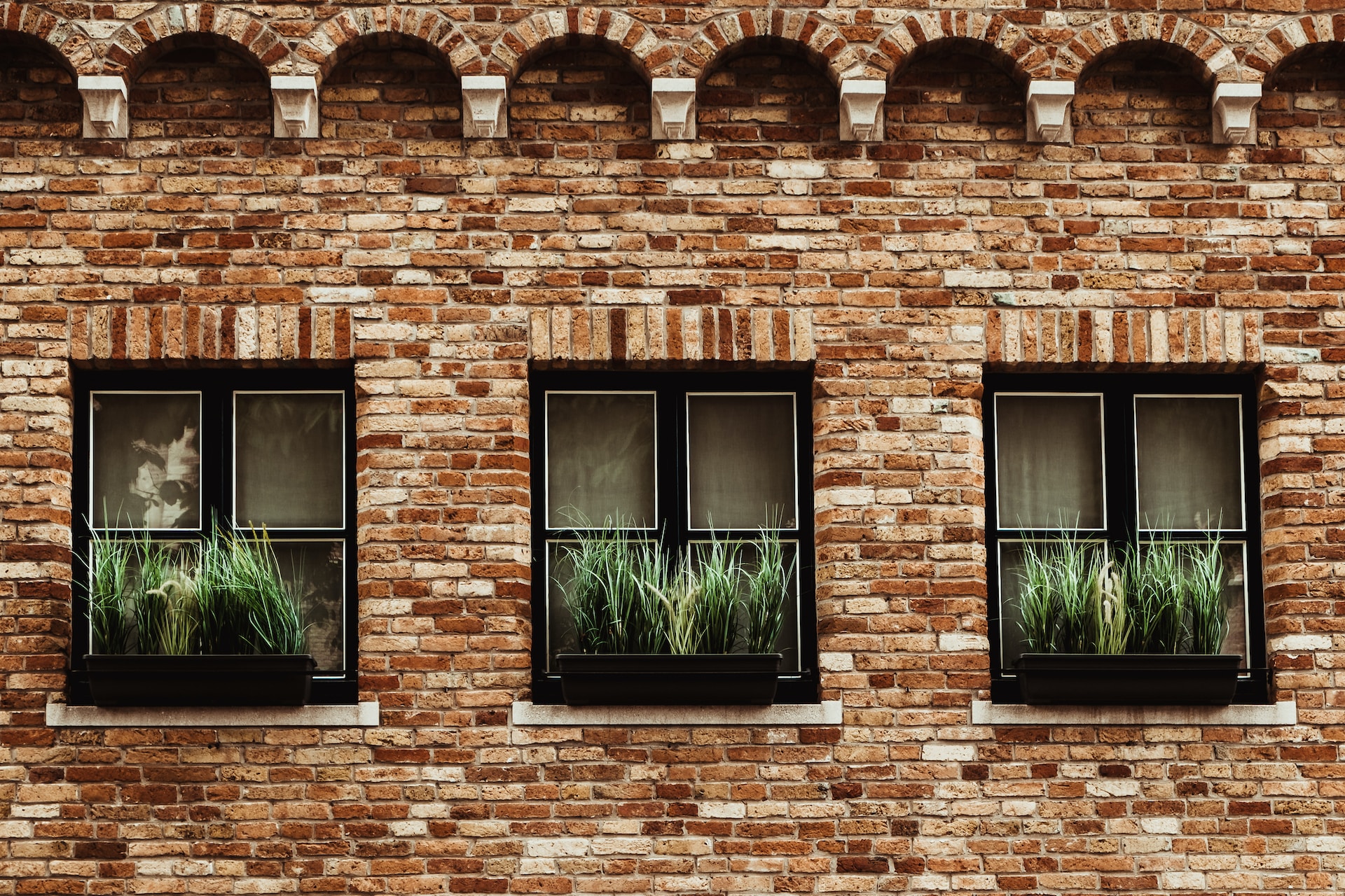 How to Prolong the Lifespan of Your Casement Windows